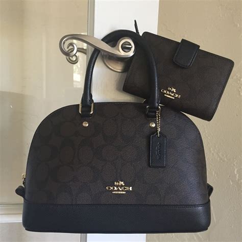 wholesale coach bags